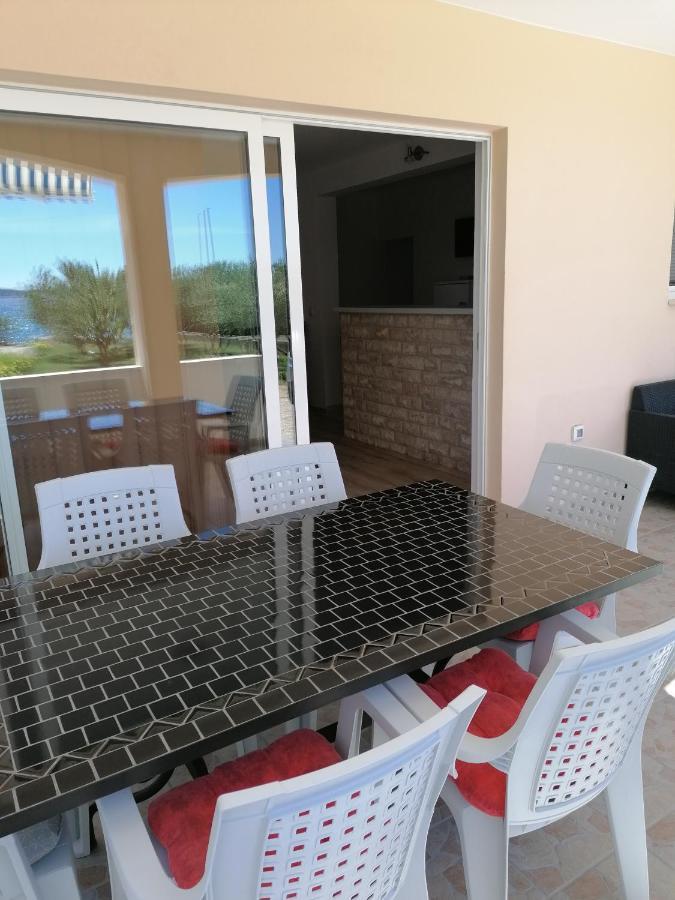 Apartmani Vinko Bibinje Exterior foto