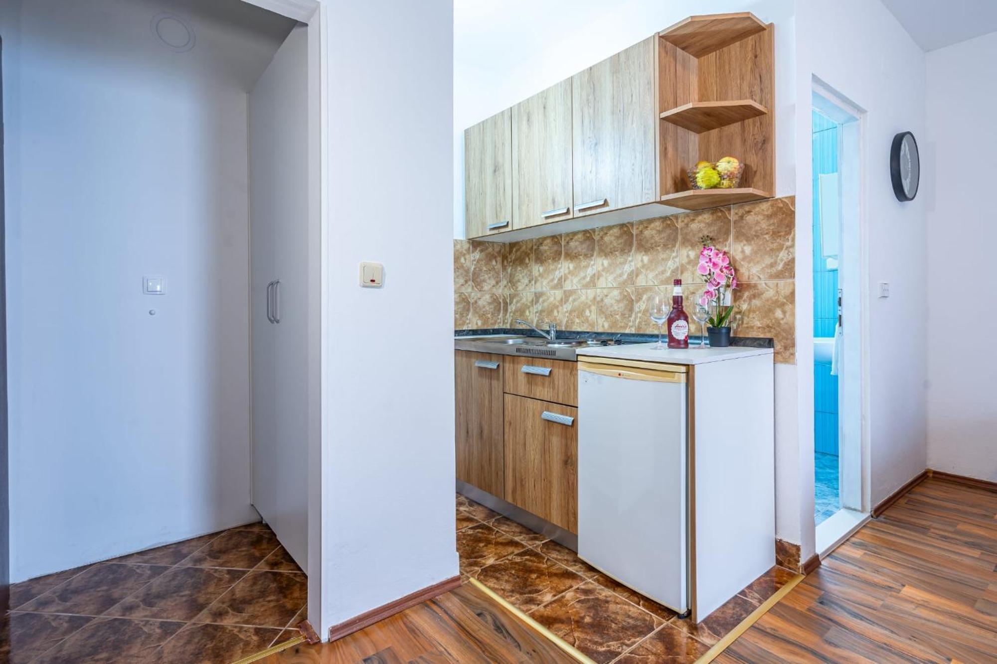 Apartmani Vinko Bibinje Exterior foto